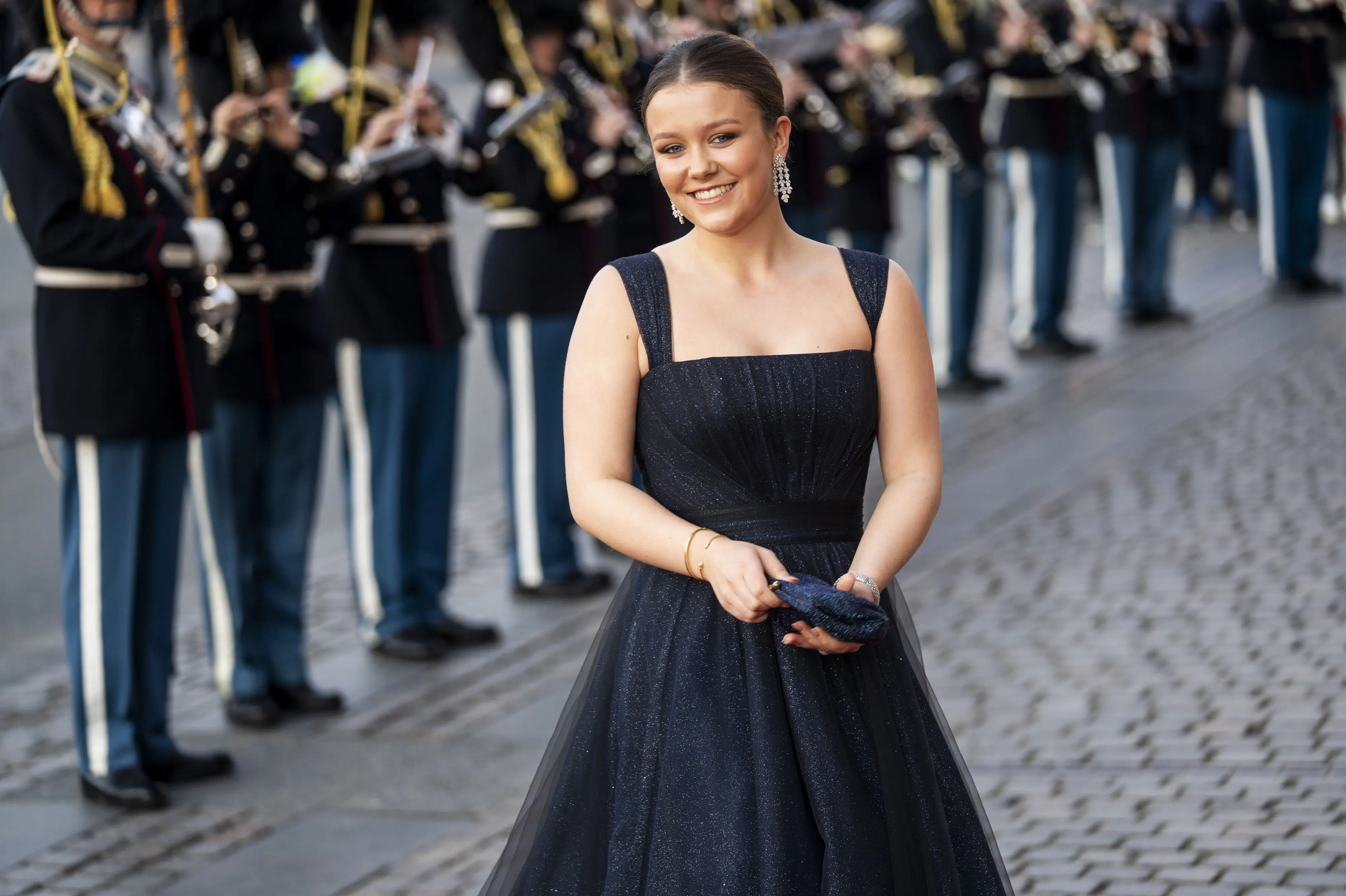 Prinsesse Isabella skal aftjene værnepligt