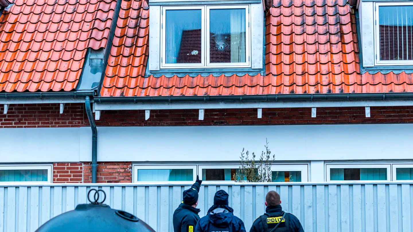 To lejligheder i Kastrup blev natten til tirsdag skudt mod.