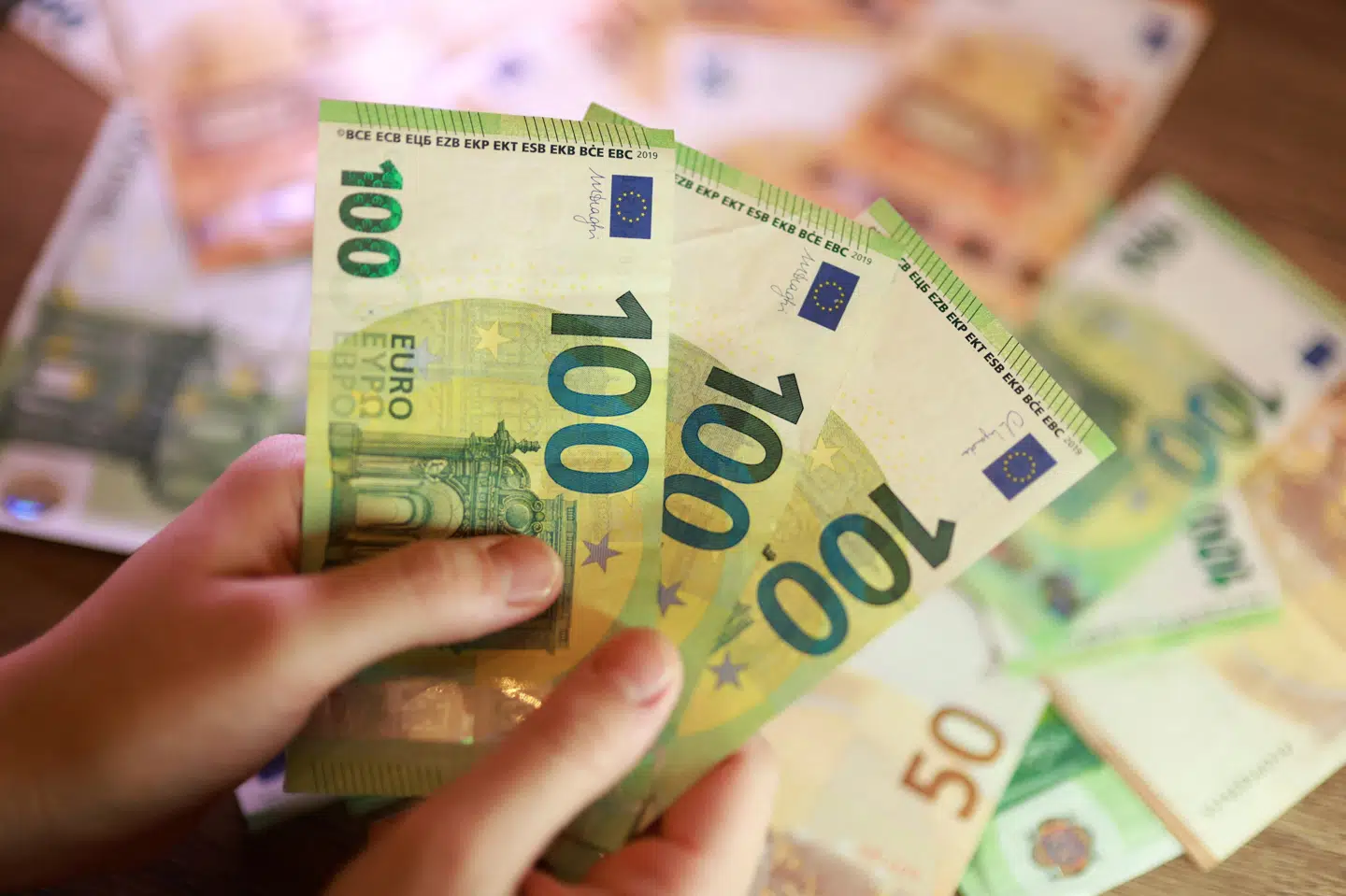 Lukning af Hormuzstrædet har sendt priser på energi op. Det viser sig nu i inflationstal fra eurozonen. (Arkivfoto).