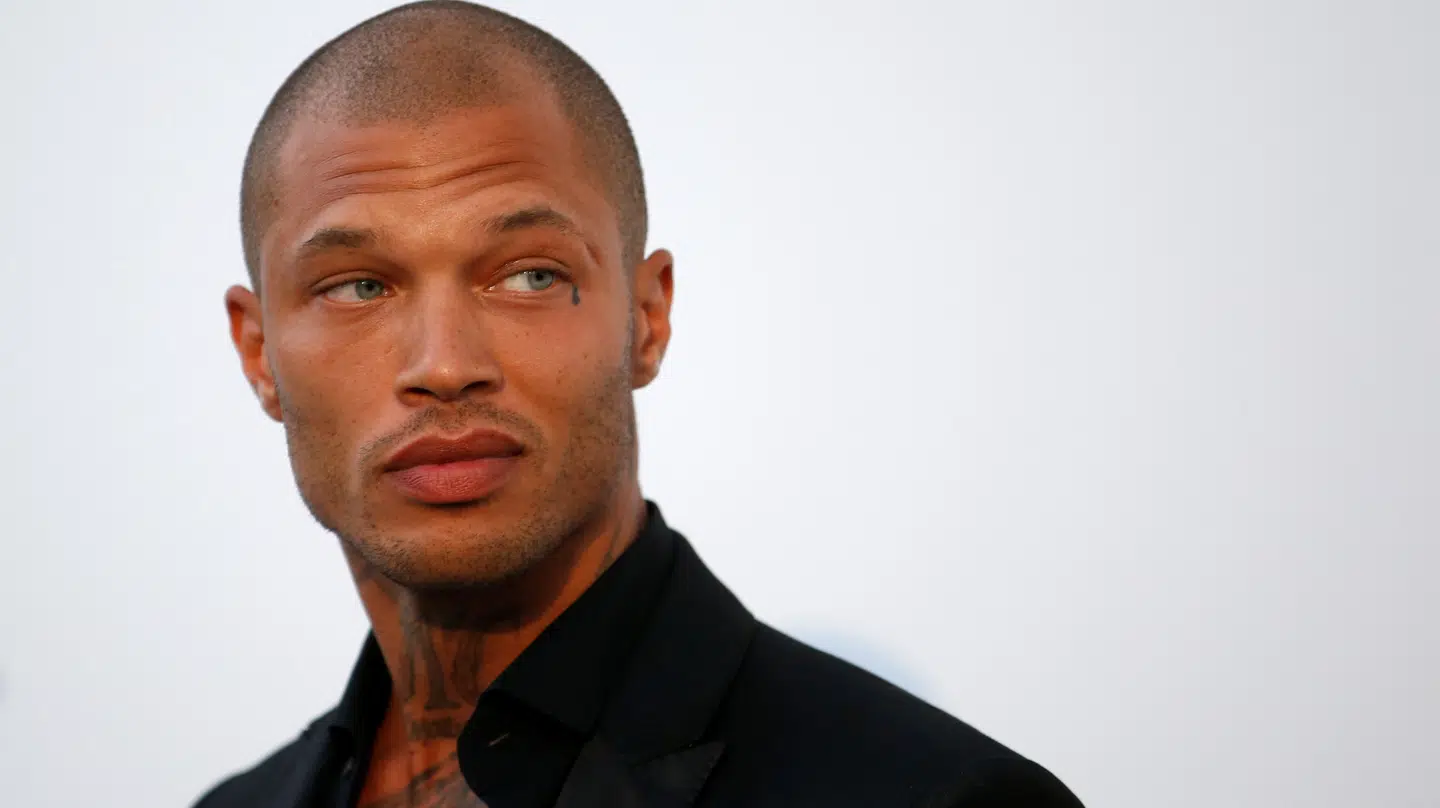 Fra fængsel og forbryderfoto til rød løber i Cannes. Her ses Meeks på den røde løber til den franske filmfestival i 2017 – ikke særlig lang tid efter hans løsladelse.