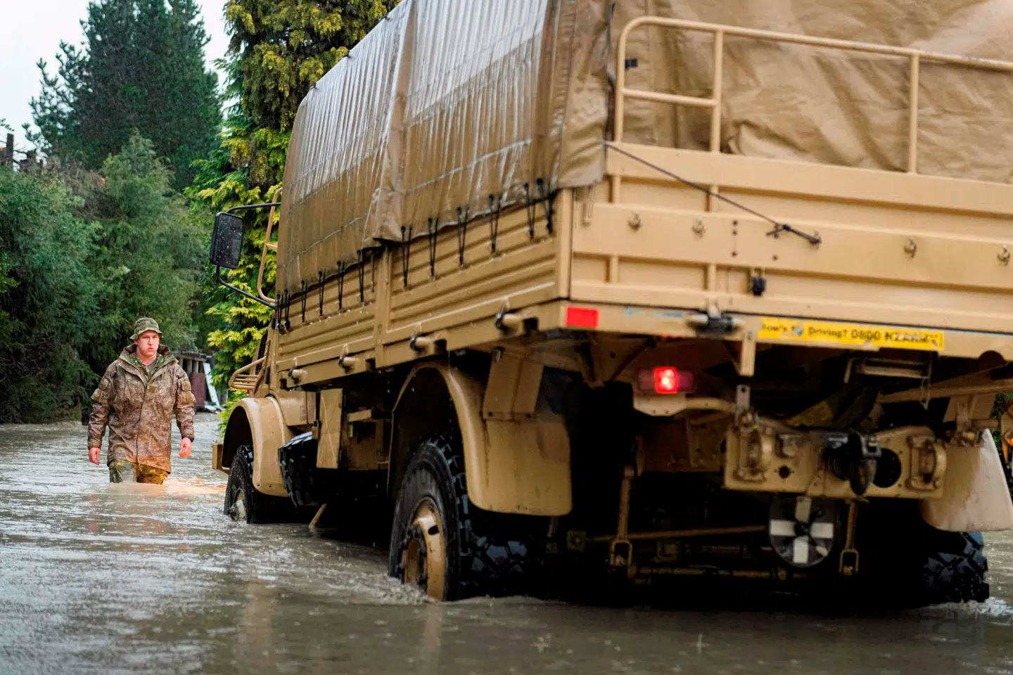 De seneste år er New Zealands militær blevet mindre. Flådens skibe er ved at være slidte. Nu kommer der en indsats for at styrke ønationens militær.