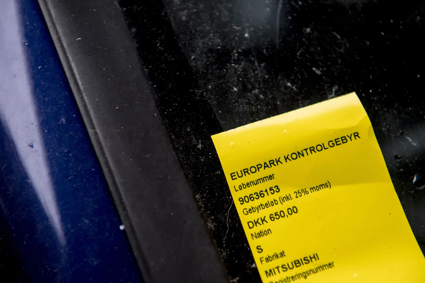 Europark kunne i landsretten ikke bevise, at rykkerbreve nåede frem til en mand, og derfor slipper han for at betale rykkergebyrerne. Bilen og bøden på billedet har intet med den konkrete sag at gøre. (Arkivfoto).