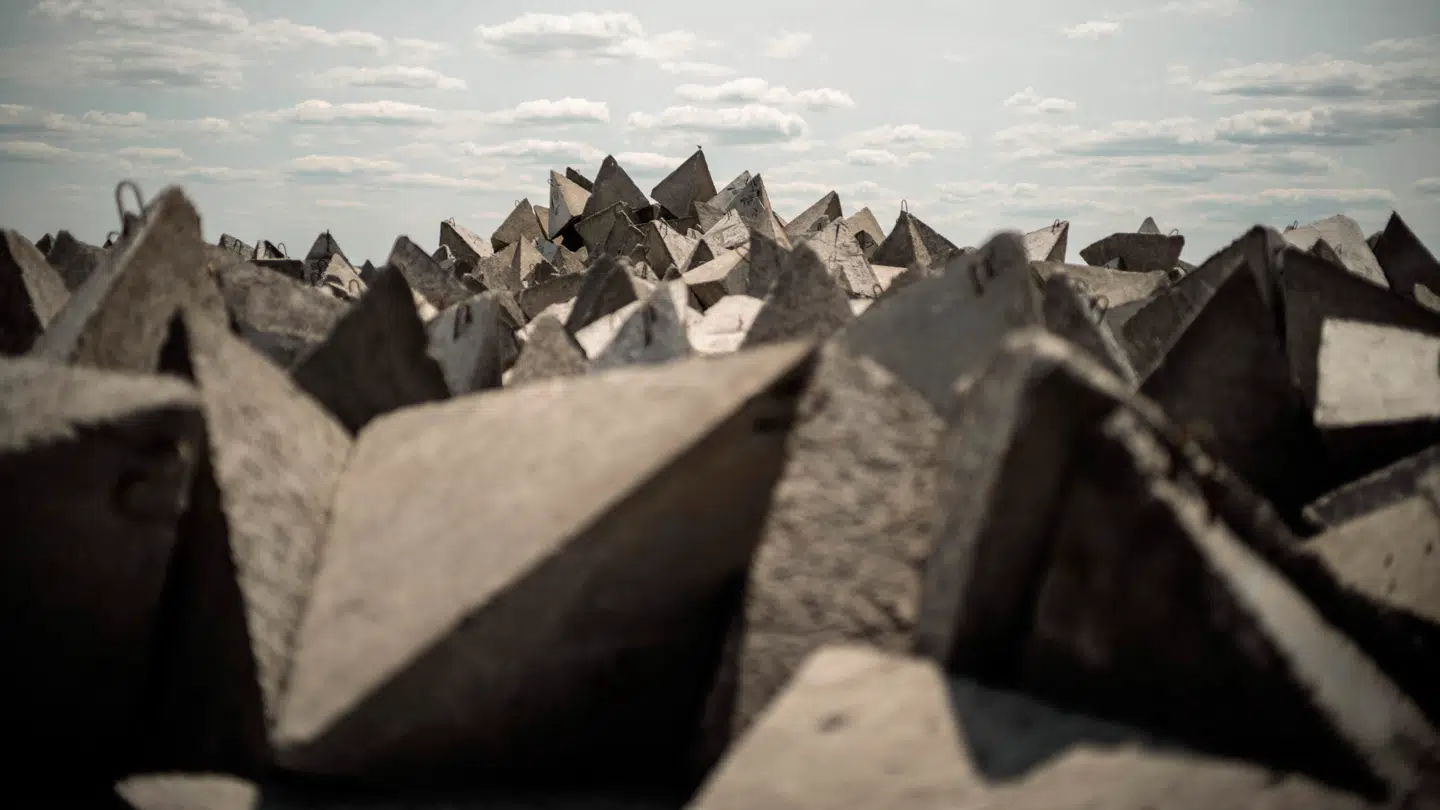 Ukraine benytter sig også af de såkaldte dragetænder for at forhindre Rusland i at invadere landet med panser.