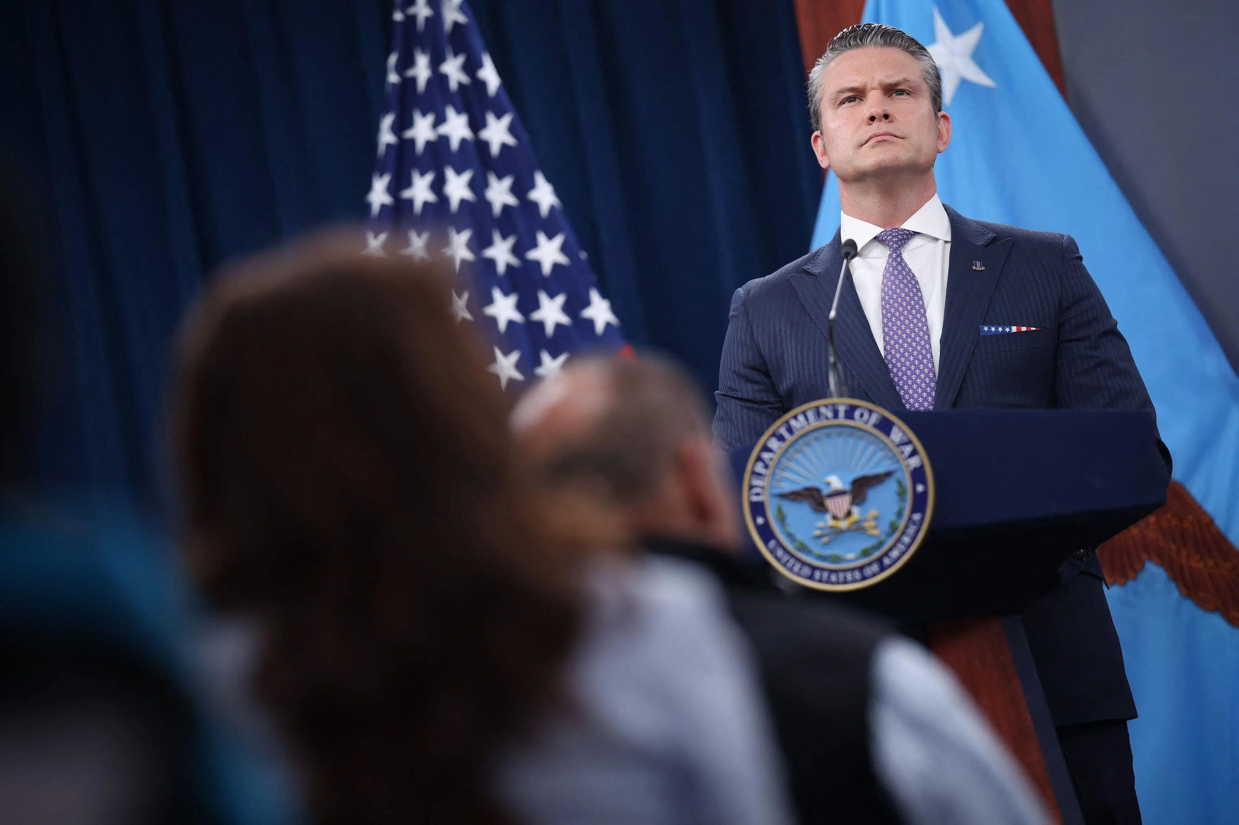 Pete Hegseth fyrer den amerikanske hærs stabschef