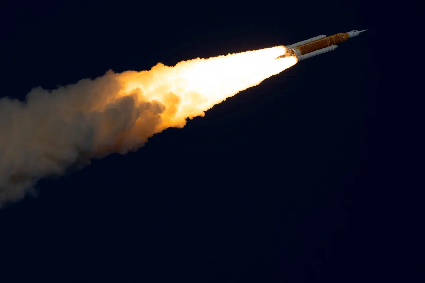 "Orion" blev opsendt fra Cape Canaveral i Florida natten til torsdag. Efter en række systemtjek det første døgn, er rumfærgen nu på vej mod Månen. (Arkivfoto).