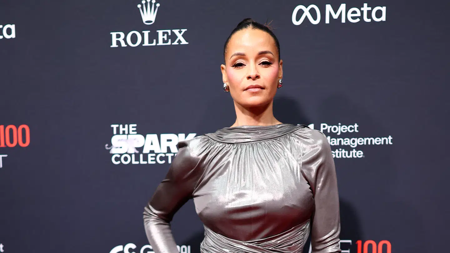 Influencer og realitystjerne Sai De Silva skal skilles efter otte års ægteskab.