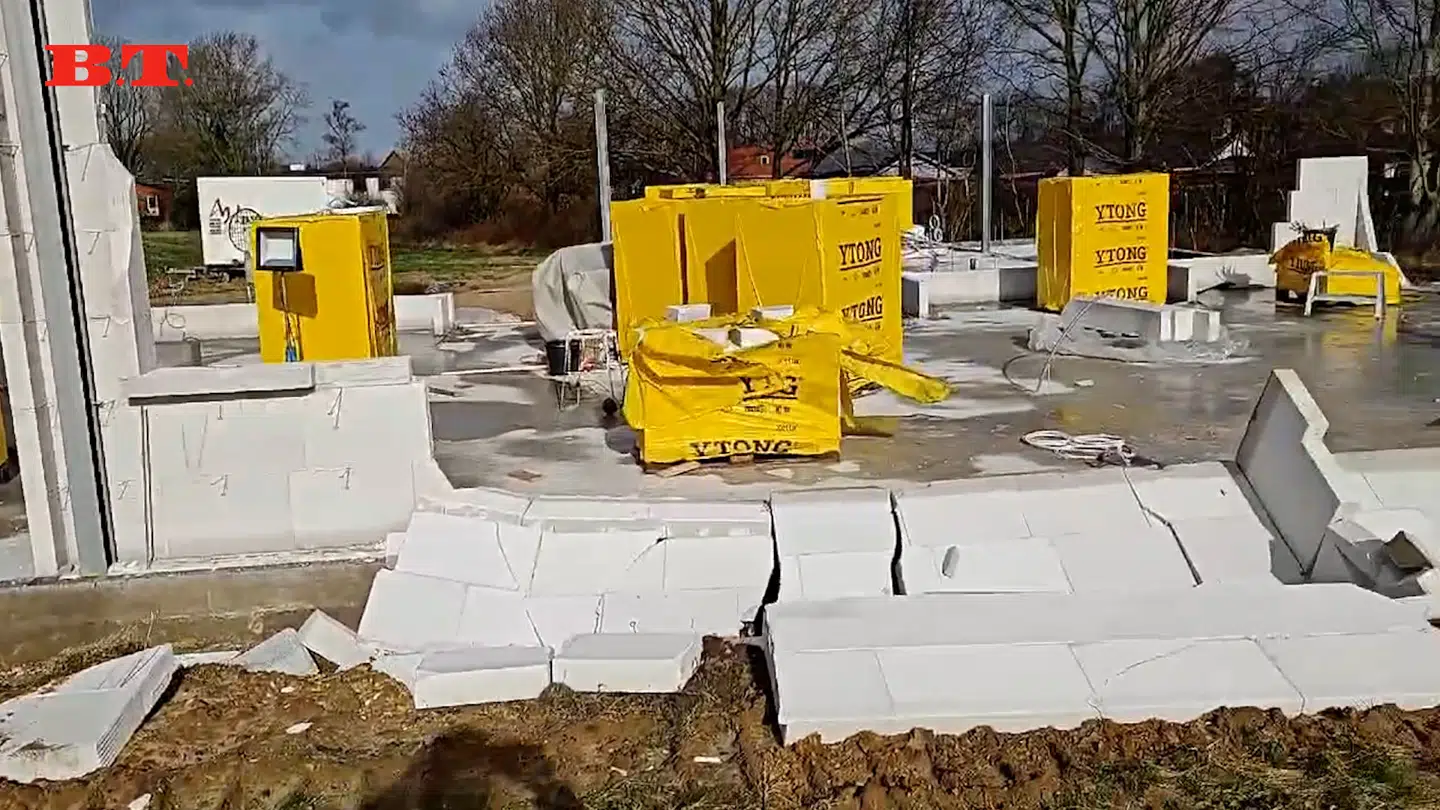 Det var dette syn, der mødte Lasse Lauritsens søndag morgen.