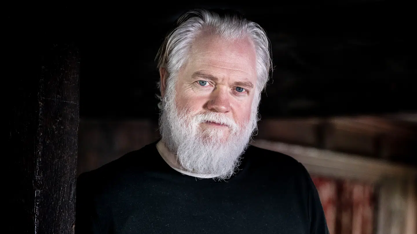 Senest har Esben Dalgaard været med i TV 2-serien 'Tinka og Sjælens Spejl'.