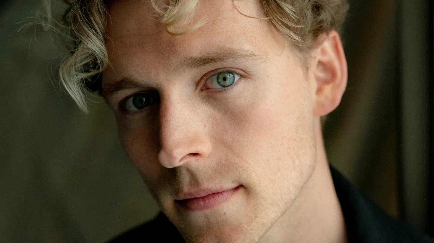 Det er ikke kun musikken, Christopher har jagtet.