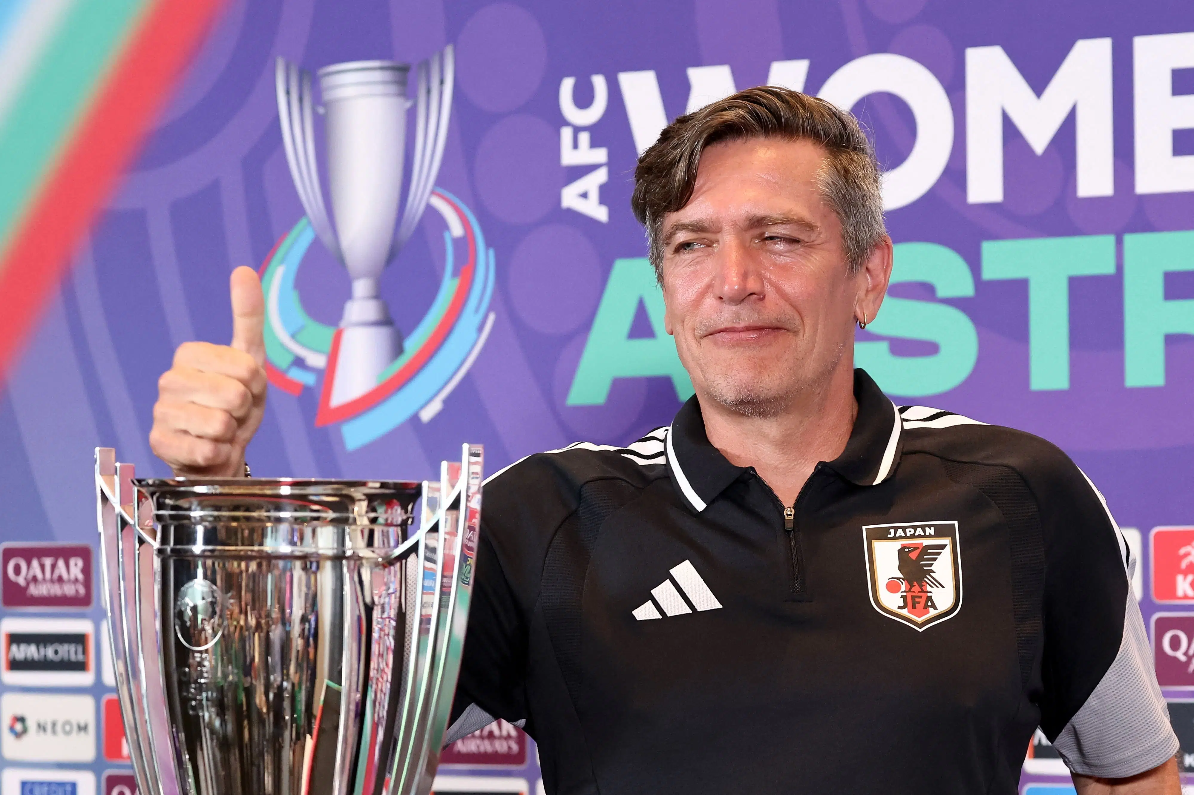 Dansk træner enig i manglende match med Japans hårde stil