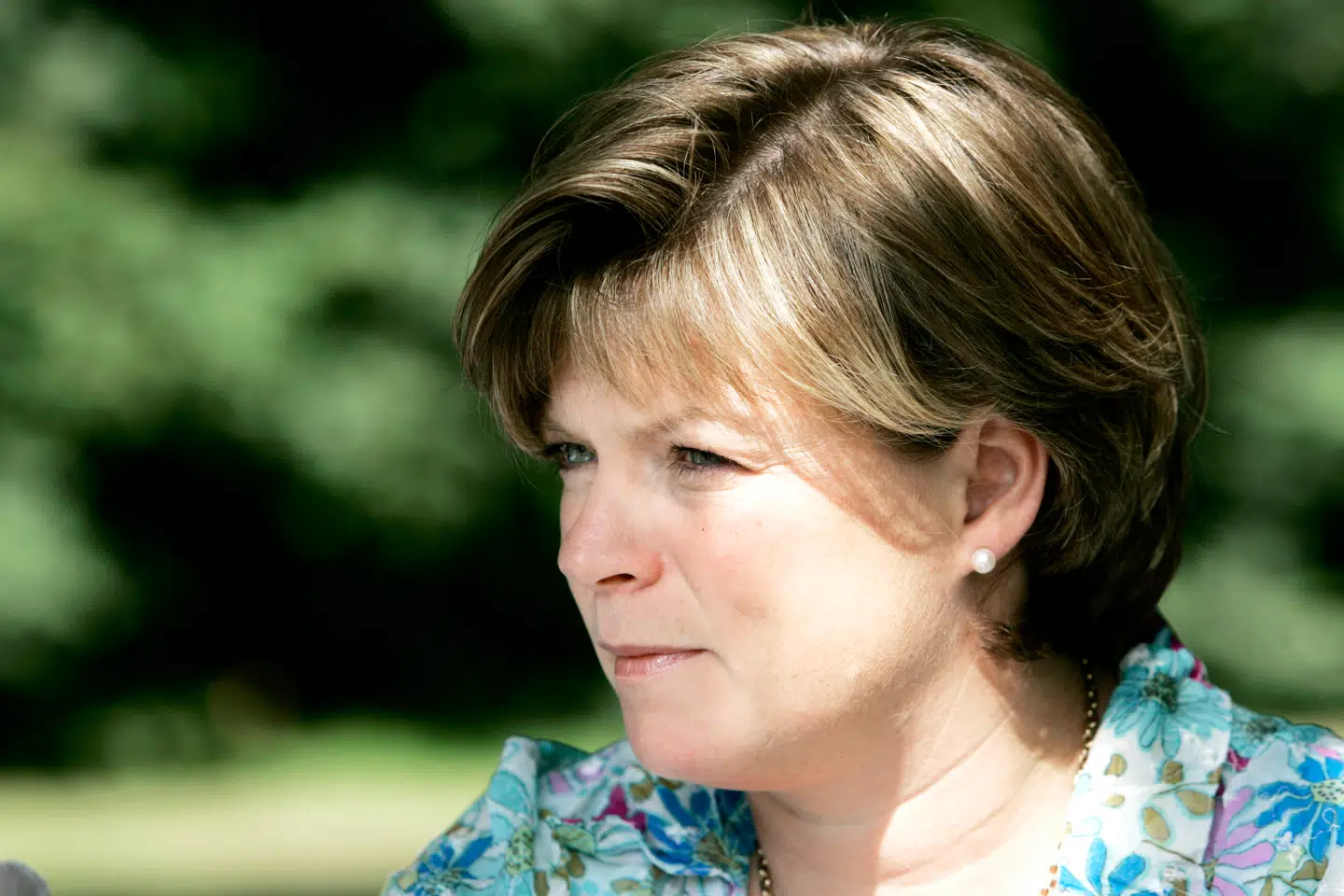 Elisabeth Geday var medlem af Folketinget for de radikale 2005-2007. Efter blot tre måneder som direktør i Dansk Journalistforbund blev hun afskediget. Ifølge sin dagbog efter at have ønsket at stoppe udbetaling af kontanter til strejkende journalister.