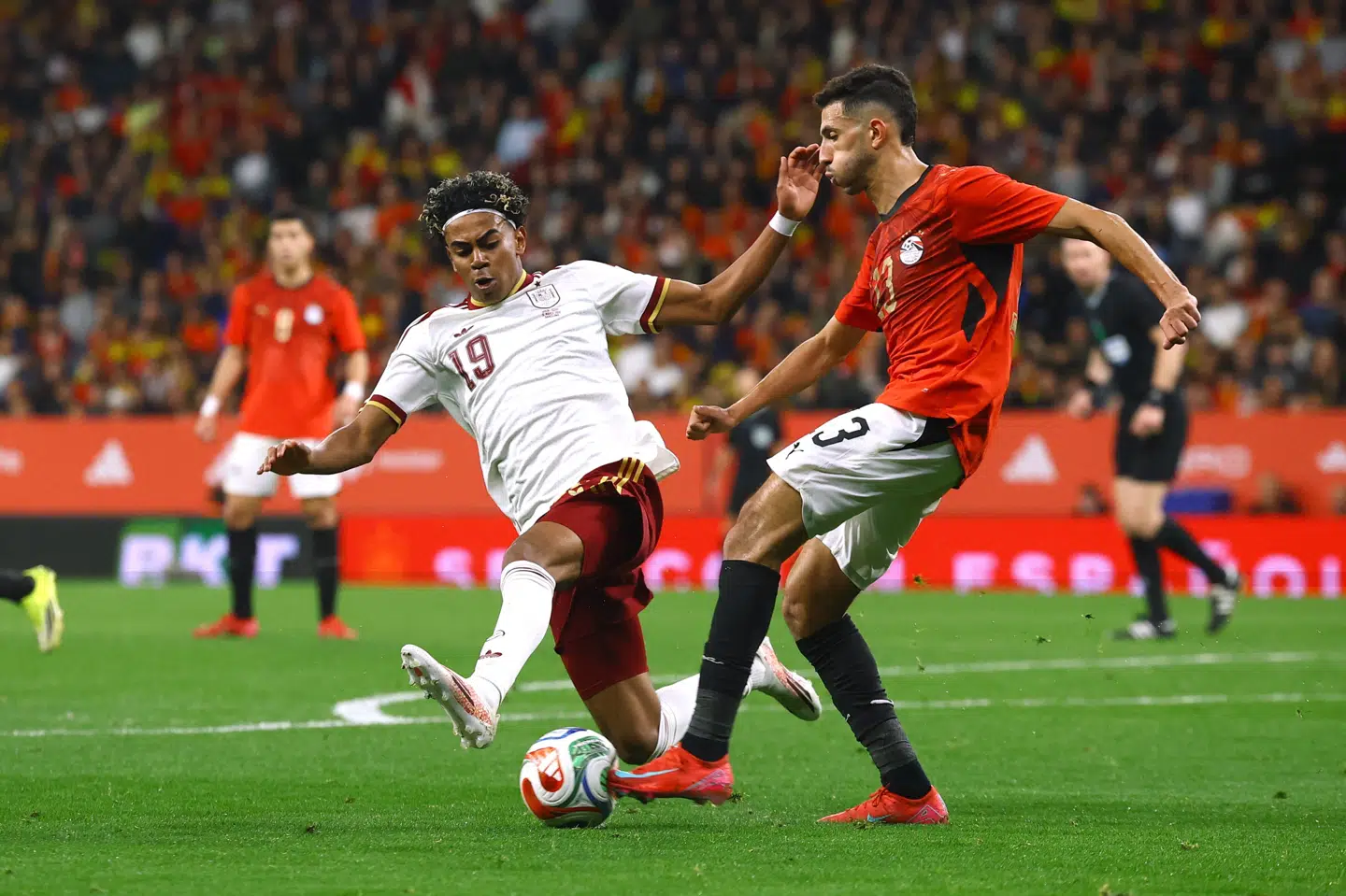 Lamine Yamal, der selv er muslim, var vred over de antimuslimske tilråb fra en gruppe spanske fans, som lød i testkampen mod Egypten.