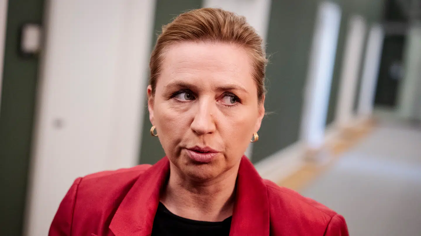 Fungerende statsminister Mette Frederiksen (S) slog tirsdag fast, at »der ikke er en ny regering på vej lige nu«.