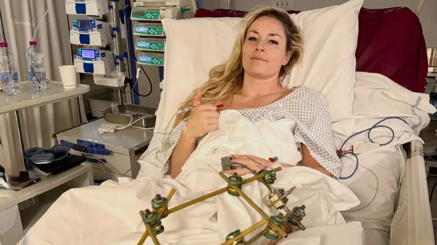 Her ses Lindsey Vonn efter en af de første operationer.