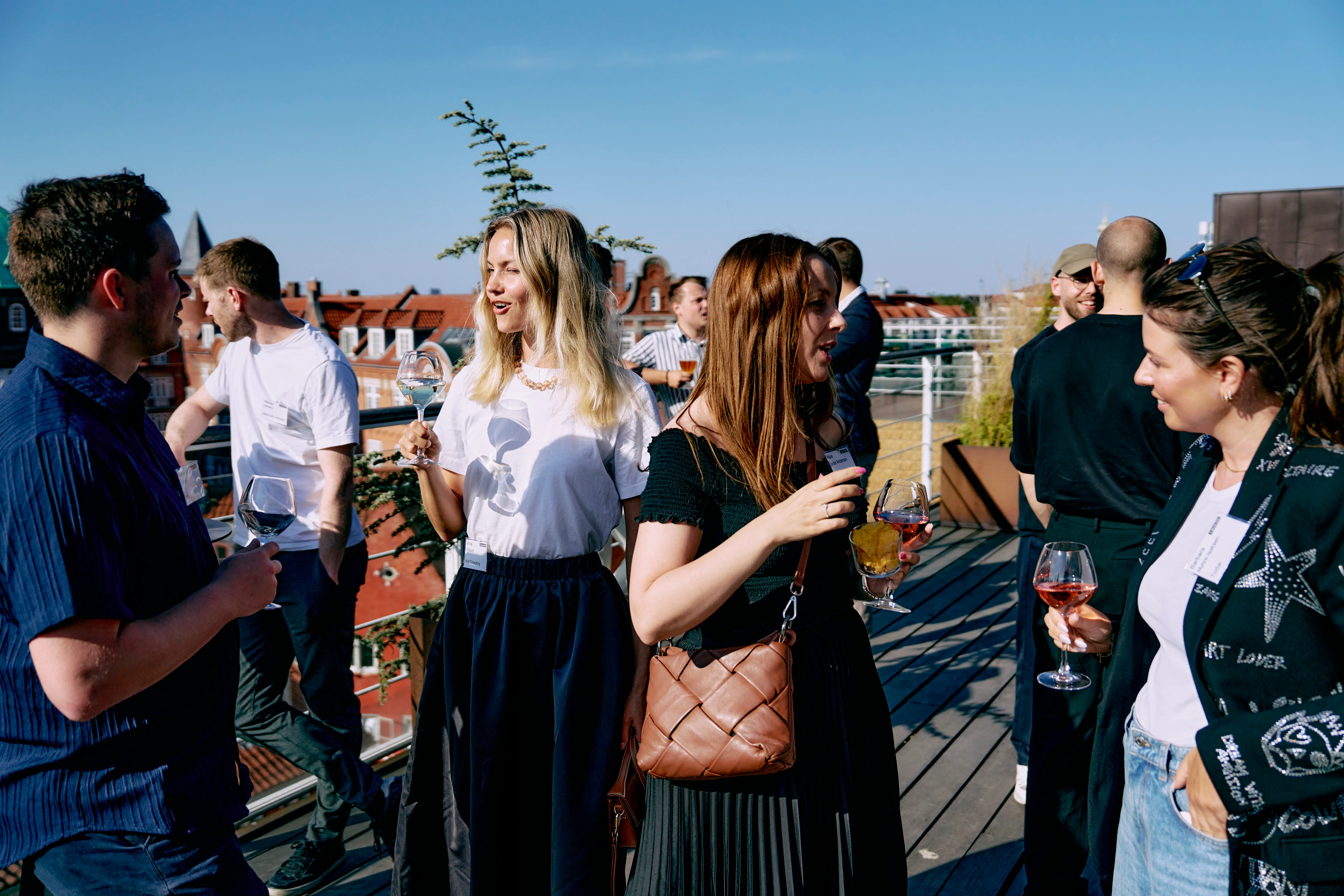 26 LA-vælgere, 19 maratonløbere og én ryger: Her er alt det, vi ved om erhvervstalenters privatliv