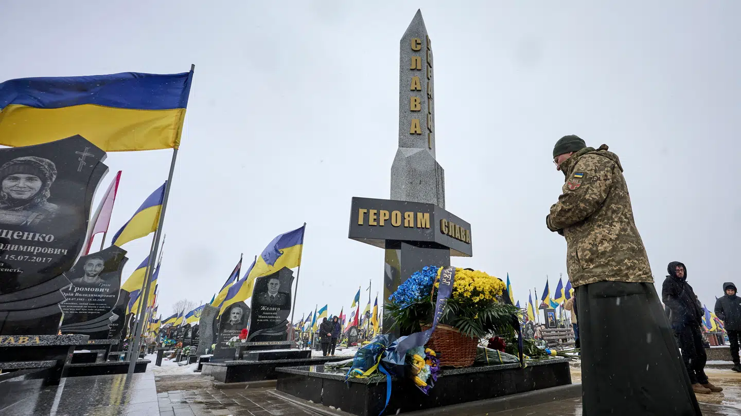 Både Rusland og Ukraine har lidt store tab i krigen.