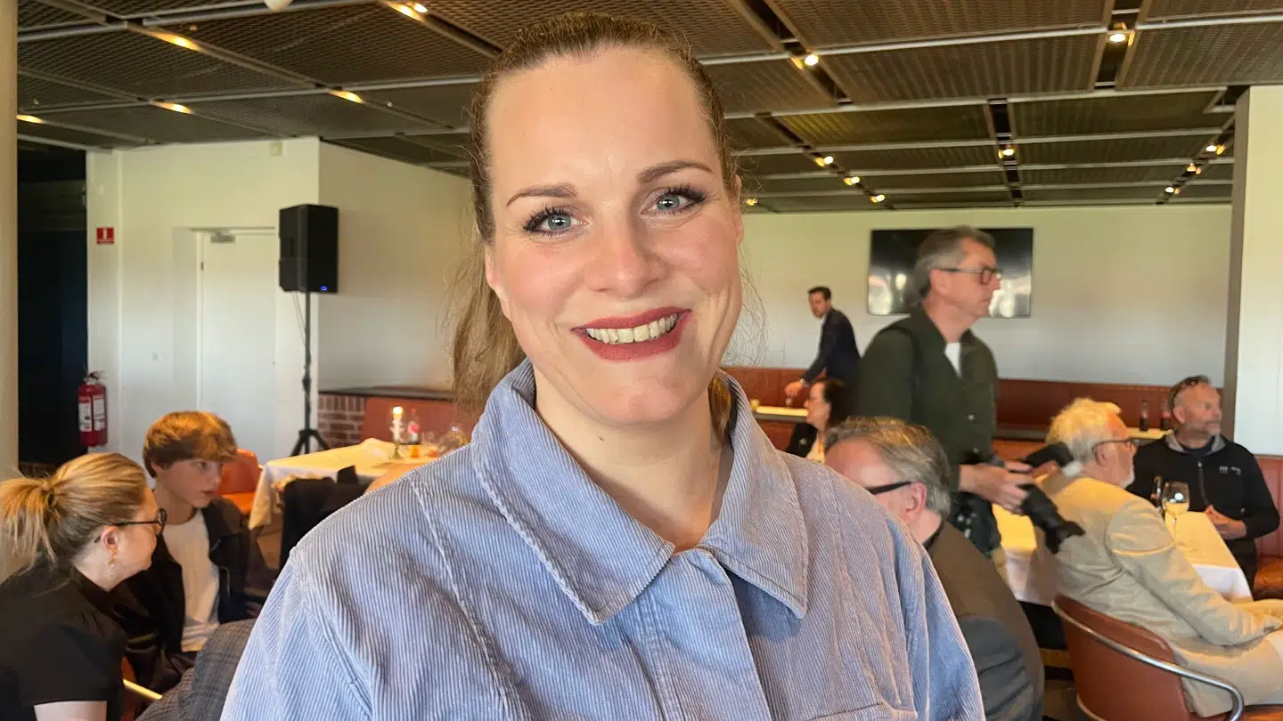 B.T. møder Lise Baastrup til hendes svigermor, Lisbet Dahls 80 års fødselsdagsreception torsdag aften på Charlottenlund Travbane. Foto: Lykke Buhl