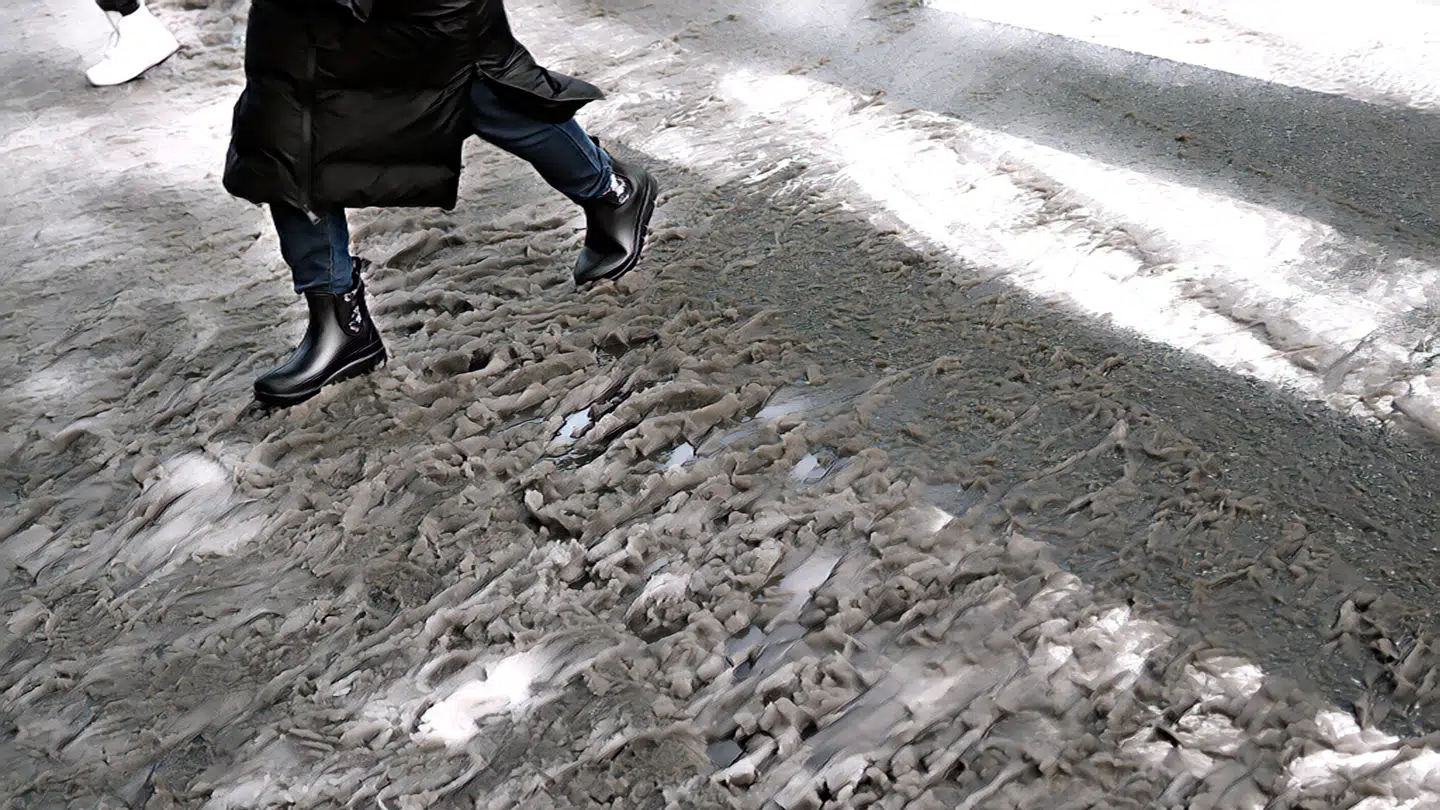 Der vil muligvis komme slud eller tøsne i den nordligste del af Jylland fredag.