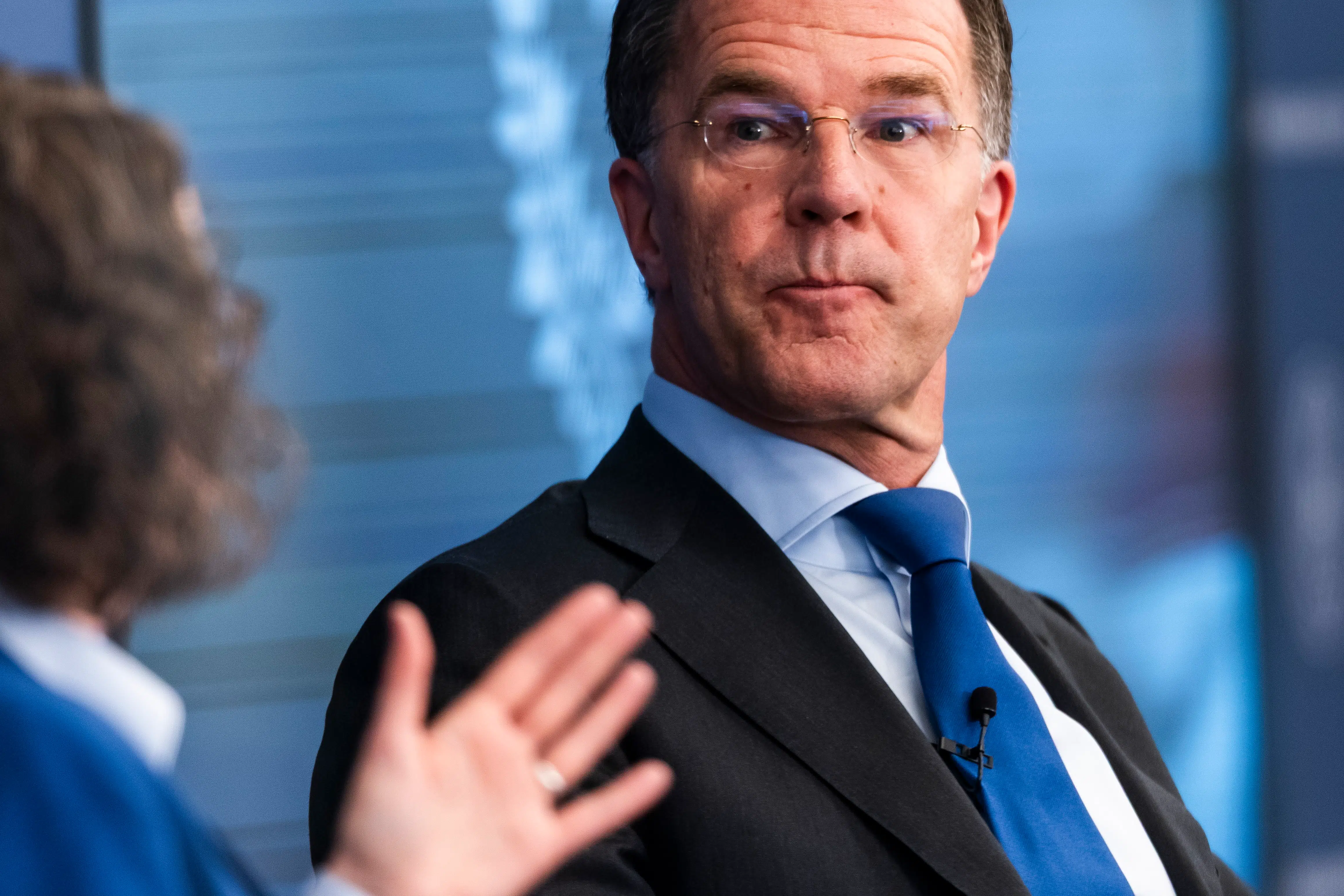 »Det gik ad helvede til«: Kilder fortæller nu om det, Mark Rutte ikke delte med offentligheden efter sit møde med Trump