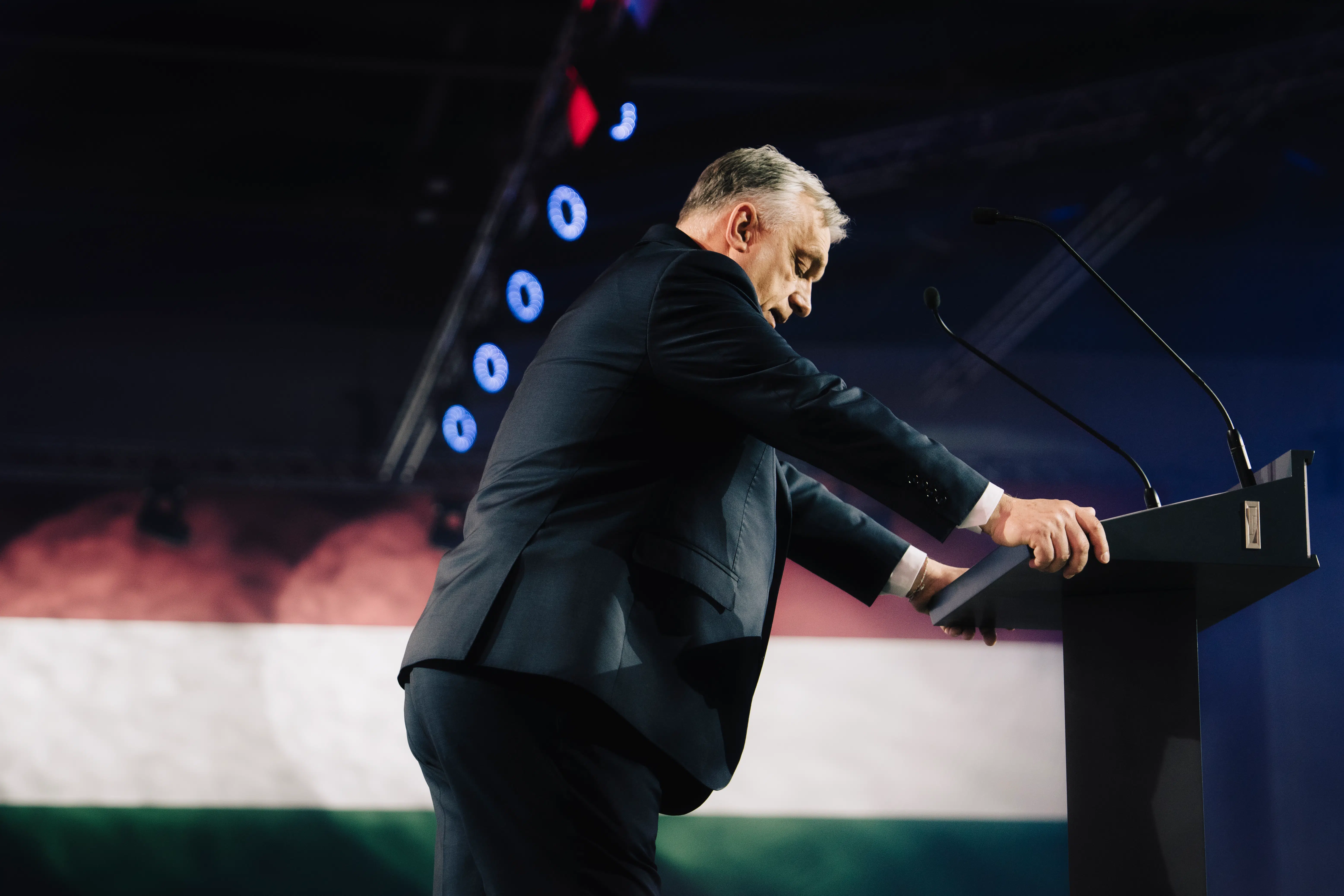 Siden kommunismens fald har Orbán bygget sin magt på tre simple principper. Nu har han mistet grebet