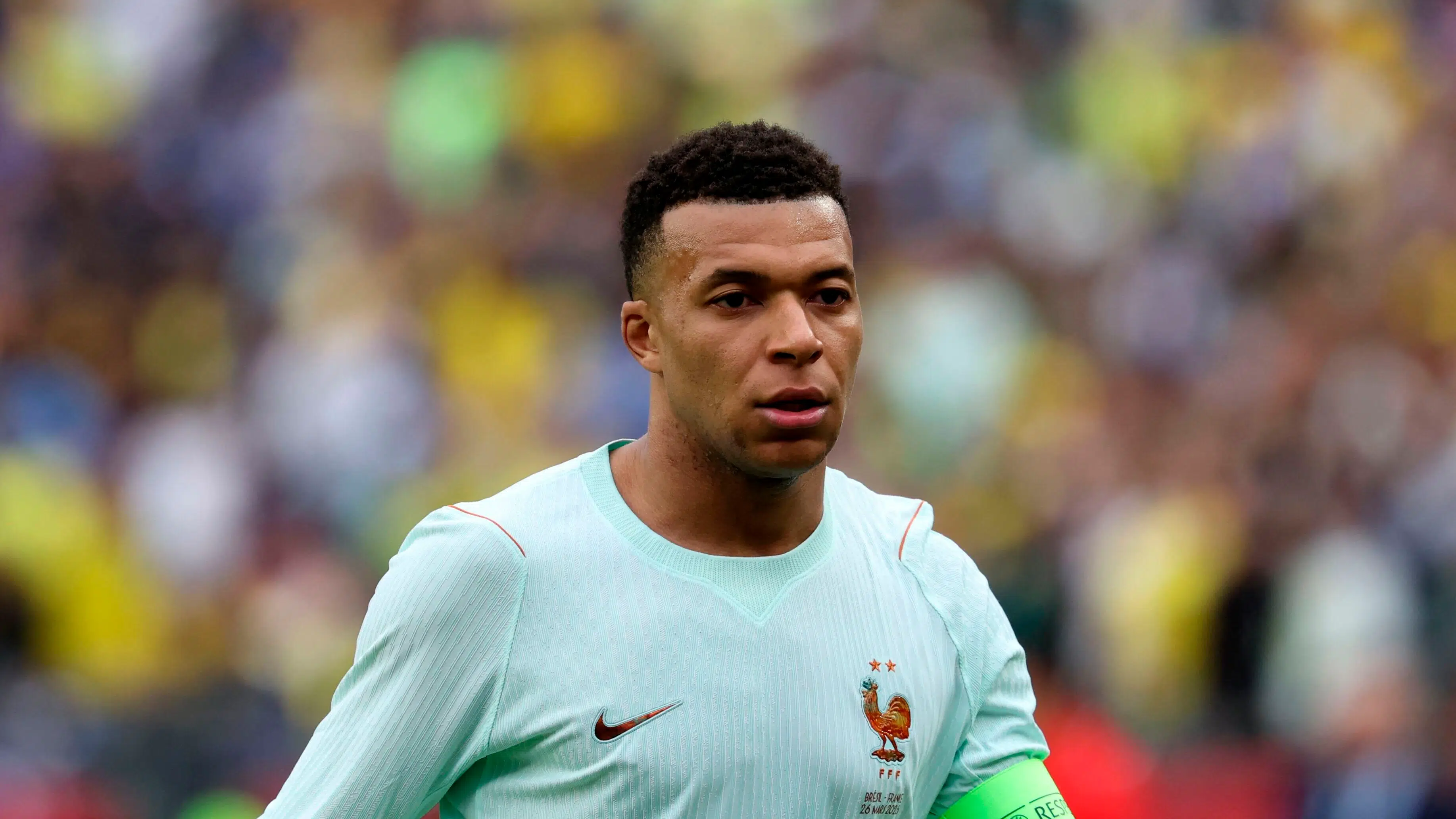 Nike i pinlig brøler: Erkender stor trøjebommert