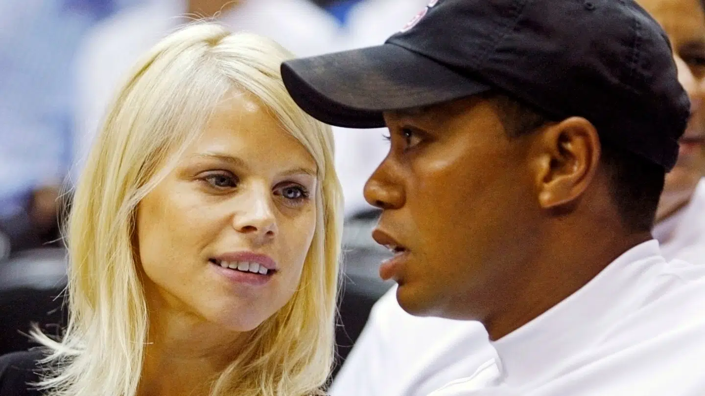 Elin Nordegren og Tiger Woods blev skilt i 2010.