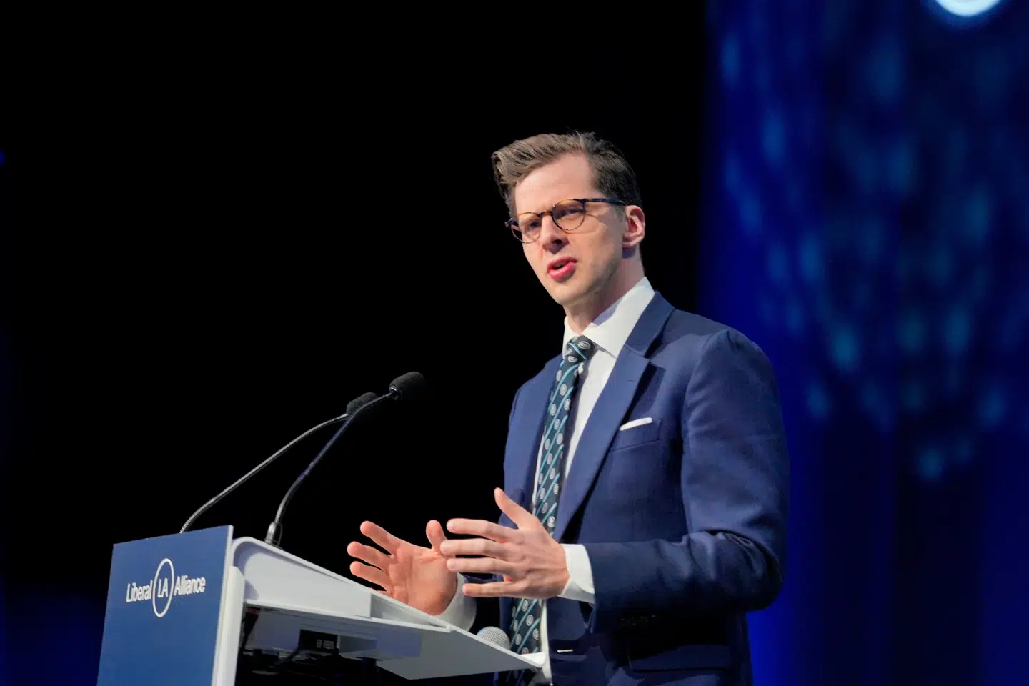 Formand Alex Vanopslagh holder tale under Liberal Alliances landsmøde lørdag.