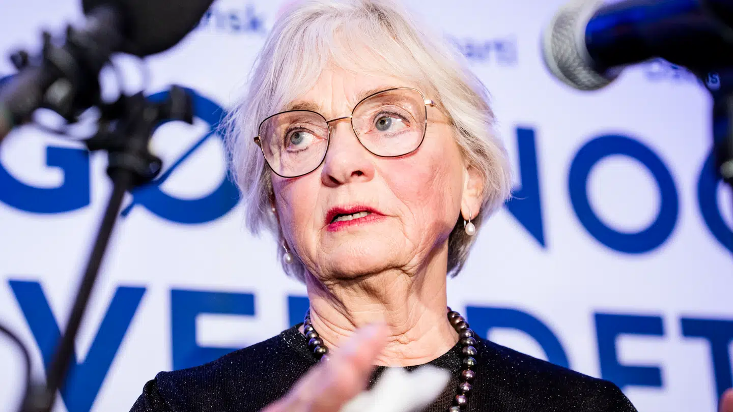 Pia Kjærsgaard (DF) i sorg over markante fyringer.