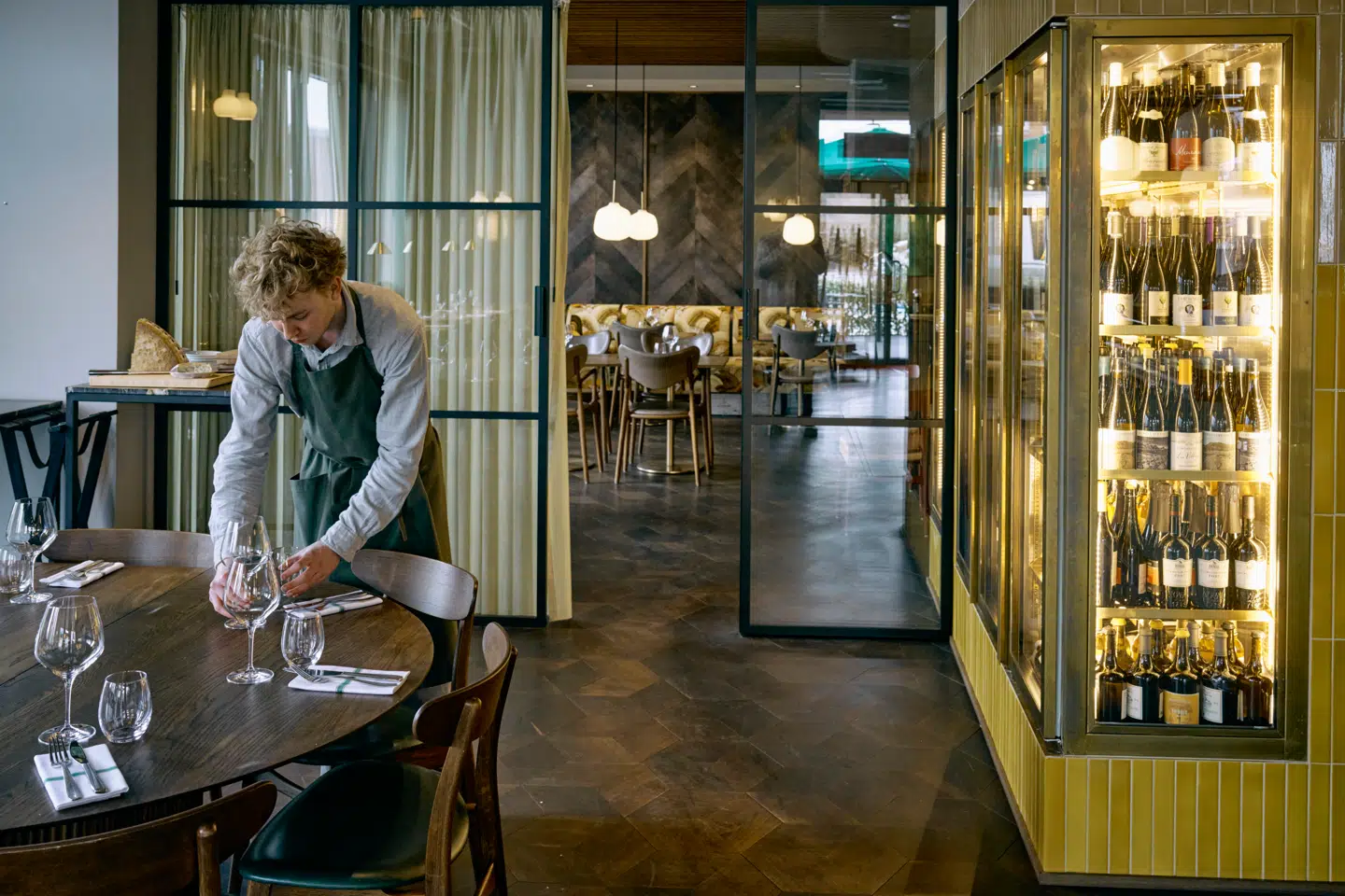 Så snart man træder ind på Paulée, fornemmer man, at der står seriøse folk bag bistroen.