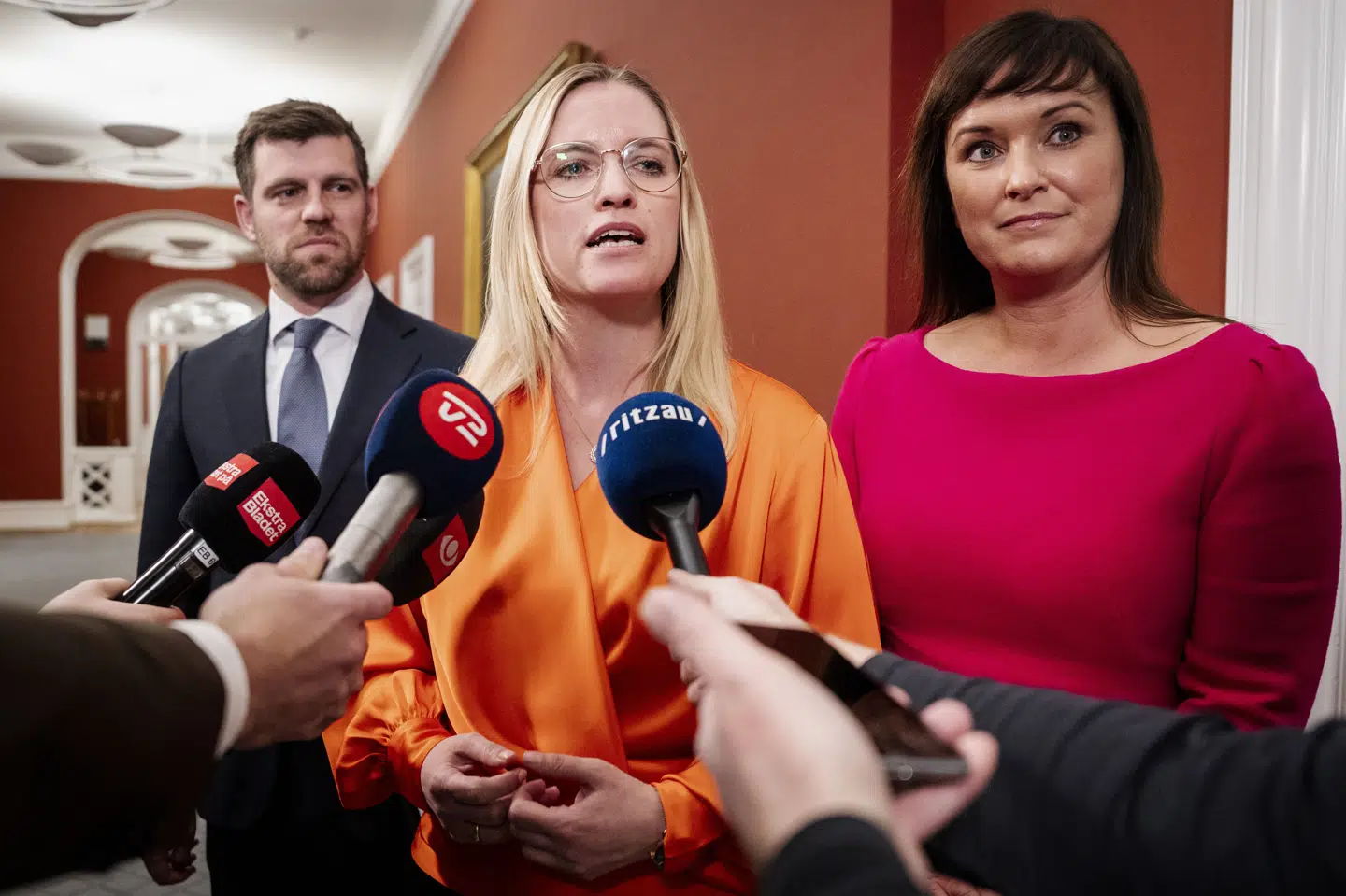 Venstre-toppen minus formand Troels Lund Poulsen var med til regeringsforhandlinger mandag.