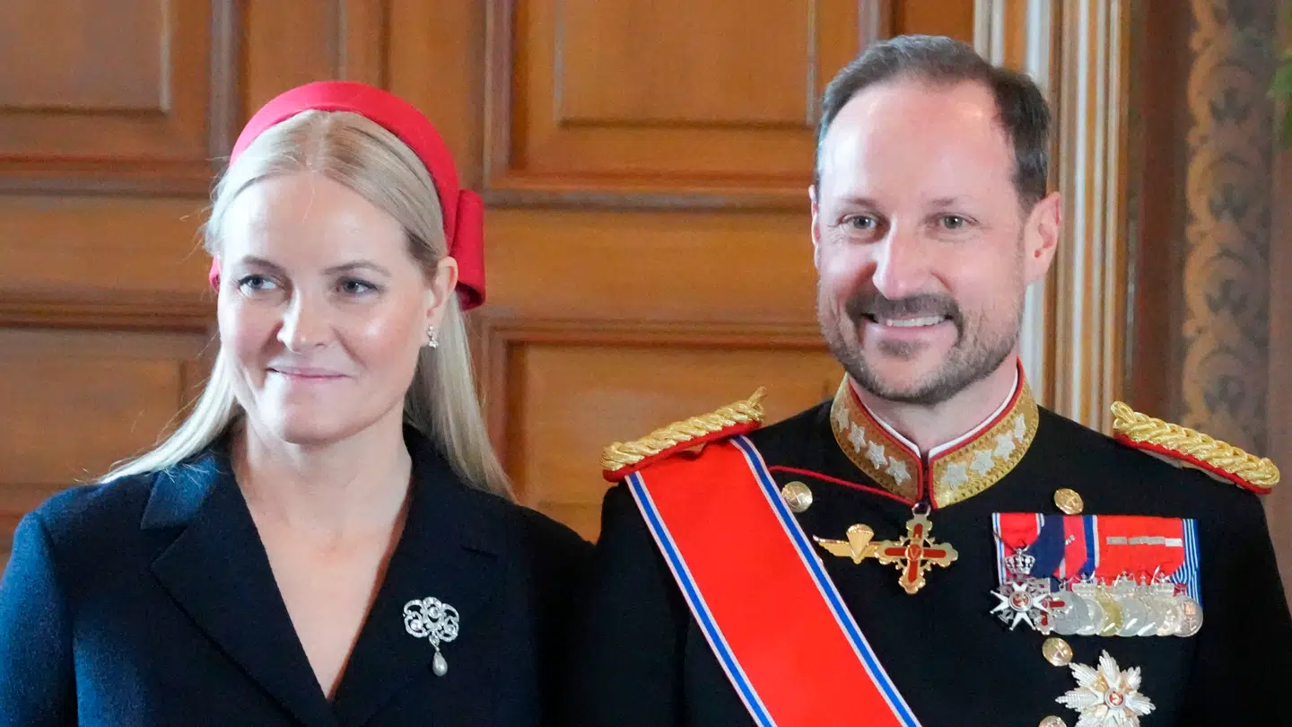2026 har ikke været et nemt år for det norske kronprinspar Mette-Marit og Haakon.
