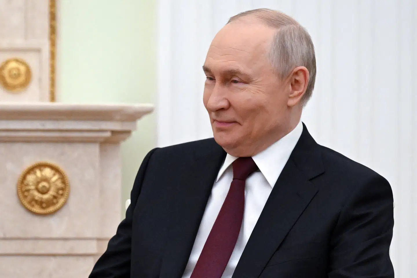 Ruslands præsident, Vladimir Putin, kan notere sig, at der kom markant flere penge ind fra olieeksport i marts end måneden forinden. (Arkivfoto).