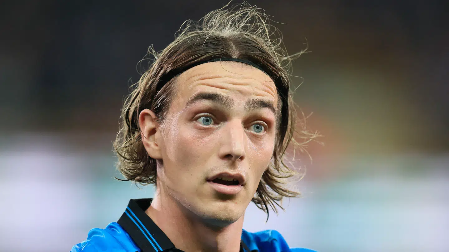 Casper Nielsen under en kamp for Club Brugge i 2022.