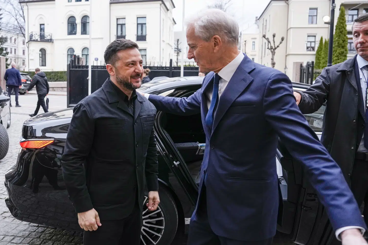 Norges statsminister, Jonas Gahr Støre, havde tirsdag besøg af Ukraines præsident, Volodymyr Zelenskyj, i Oslo.