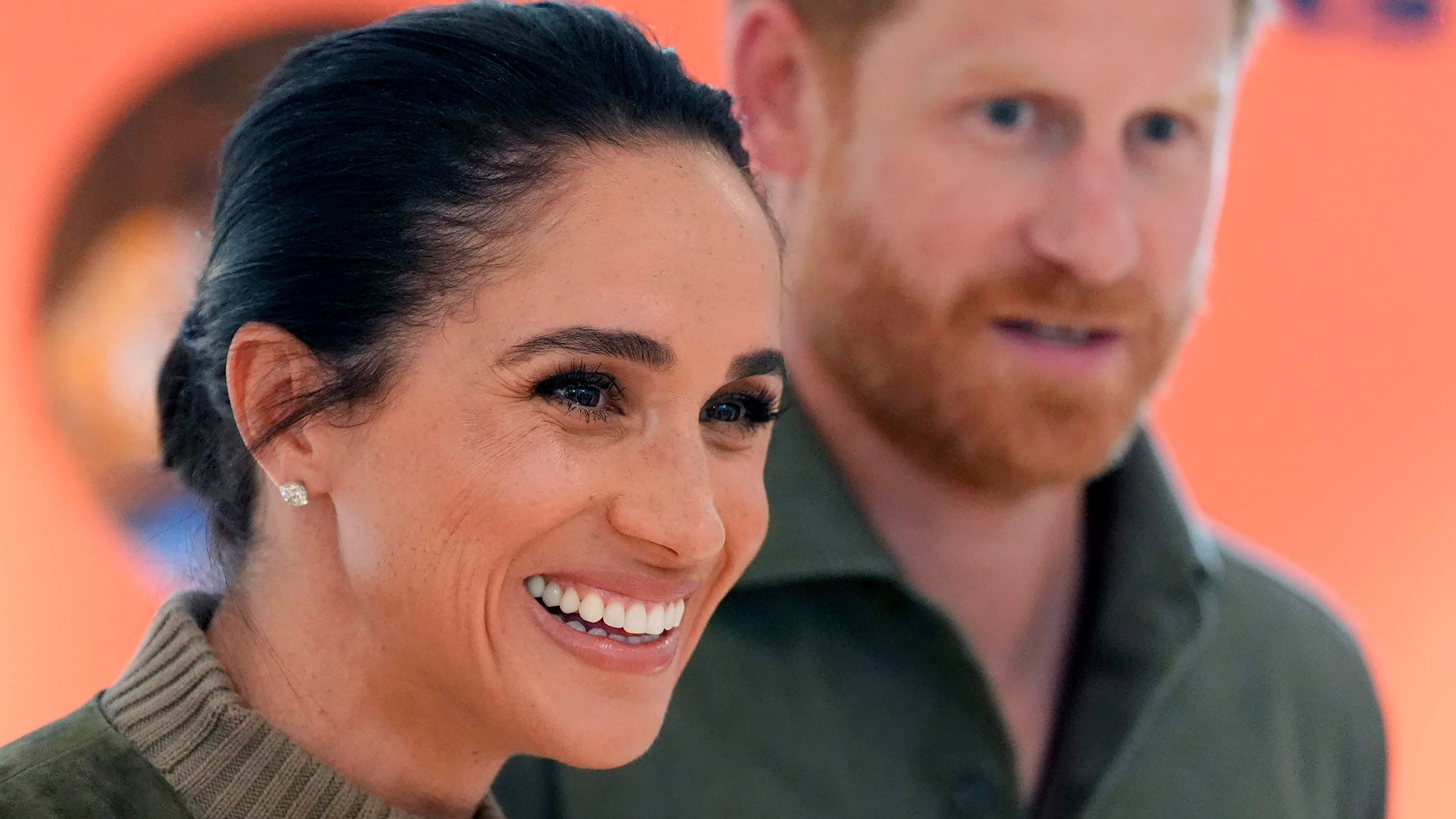 Hård kritik af Harry og Meghans charmeoffensiv i Australien: 'Betal selv'