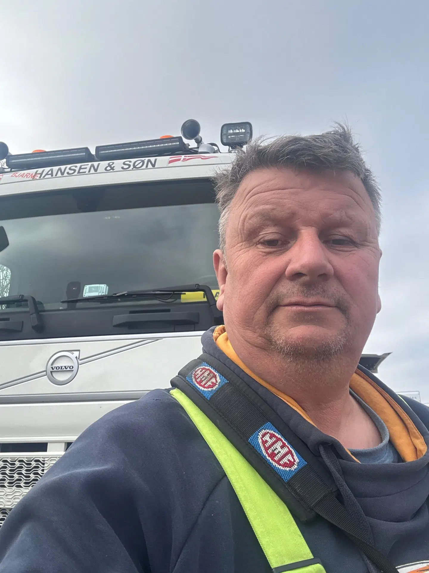 Vognmand Keld Hansen bakker helt op om kritikken af sikkerheden på den omstridte forlængelse af Hillerødmotorvejen, der siden 1998 har kostet 18 trafikdræbte.