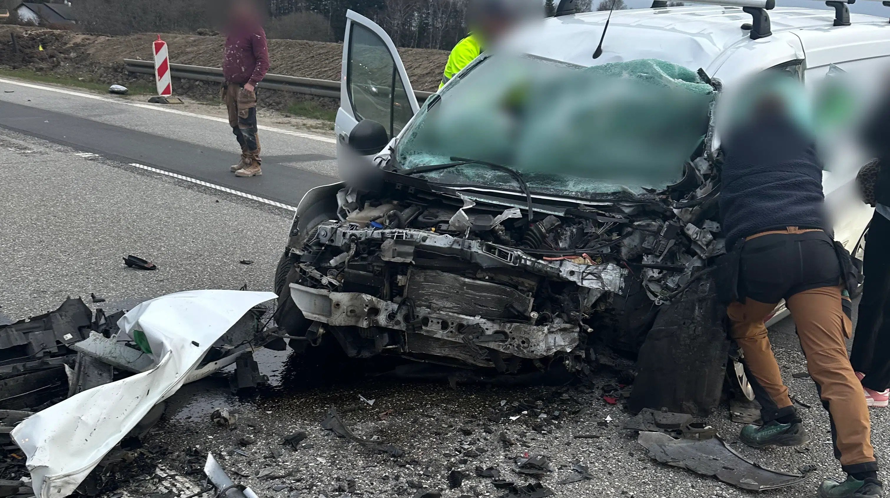 Lastbilchauffør påkørt frontalt: Jeg nåede kun at bremse lidt