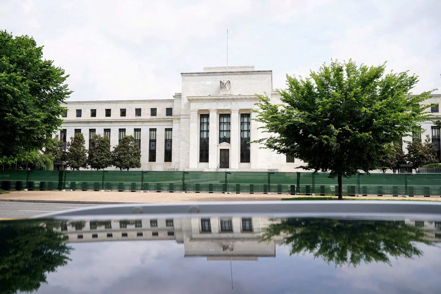 USA's centralbanks bygning ligger i USA's forbundshovedstad, Washington D.C. I rapporten "Beige Book", som udkommer otte gange årligt, beskriver de blandt andet, at konflikten i Mellemøsten påvirker USA's økonomi negativt på flere måder. (Arkivfoto).
