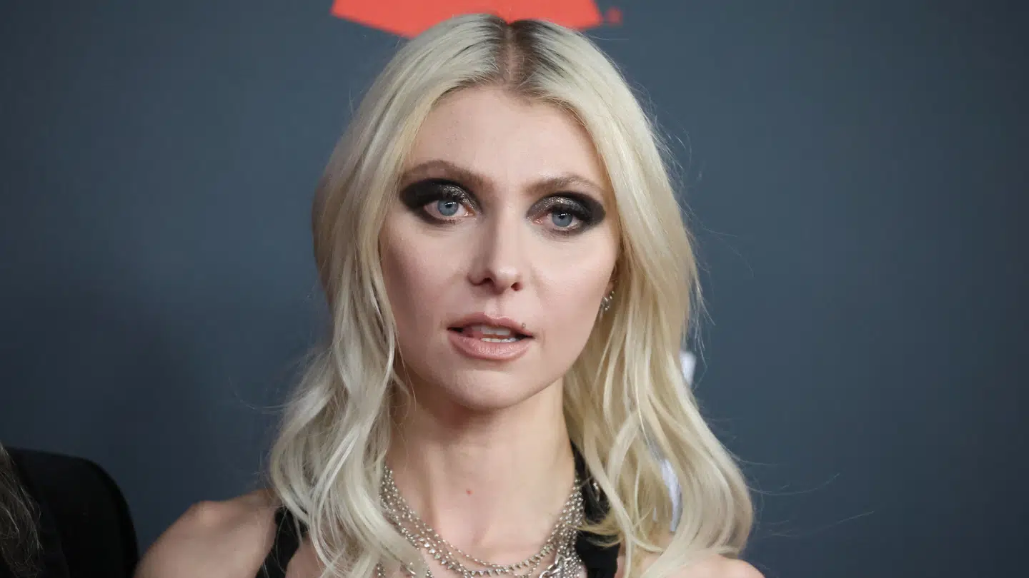 Taylor Momsen er frontfigur for rockbandet The Pretty Reckless og har tidligere medvirket i tv-serien 'Gossip Girl'.