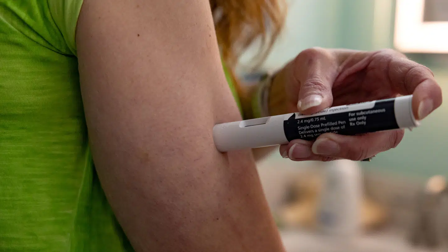 Studiet viser, at GLP-1, som efterlignes i medicin mod diabetes og vægttab, findes i vores ledvæske.