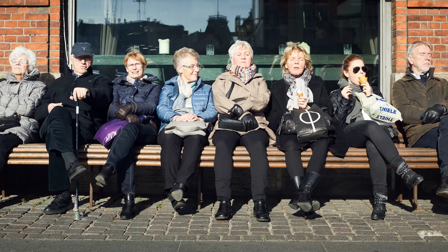 Tidligere generationer har ikke altid været lige påpasselige med at beskytte sig for en af de mest udbredte kræftformer – nu betaler de prisen, vurderer læger.