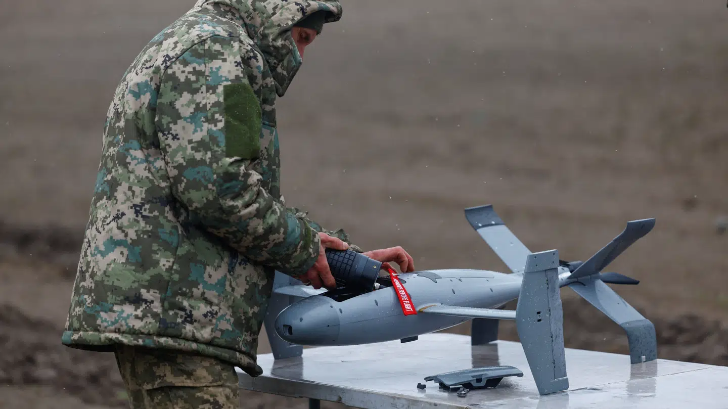 Droner spiller efterhånden en afgørende rolle i Ukraine. Og de er blevet rigtig gode til det. Det fandt Nato-tropper ud af ved en øvelse sidste år.