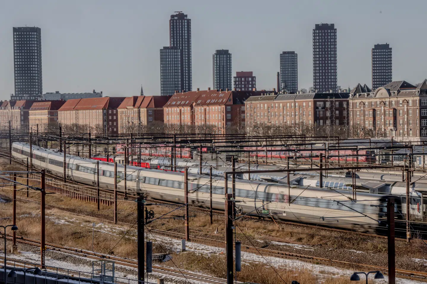 I løbet af ugen har den kollektive togtrafik været stærkt påvirket af tirsdagens hændelser.