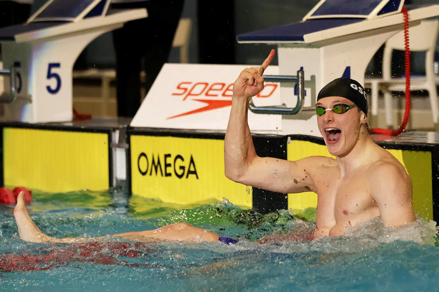 Robert E. Falborg Pedersen fra Gladsaxe Svømmeklub satte torsdag aften dansk rekord i 50 meter fri ved Danish Open.