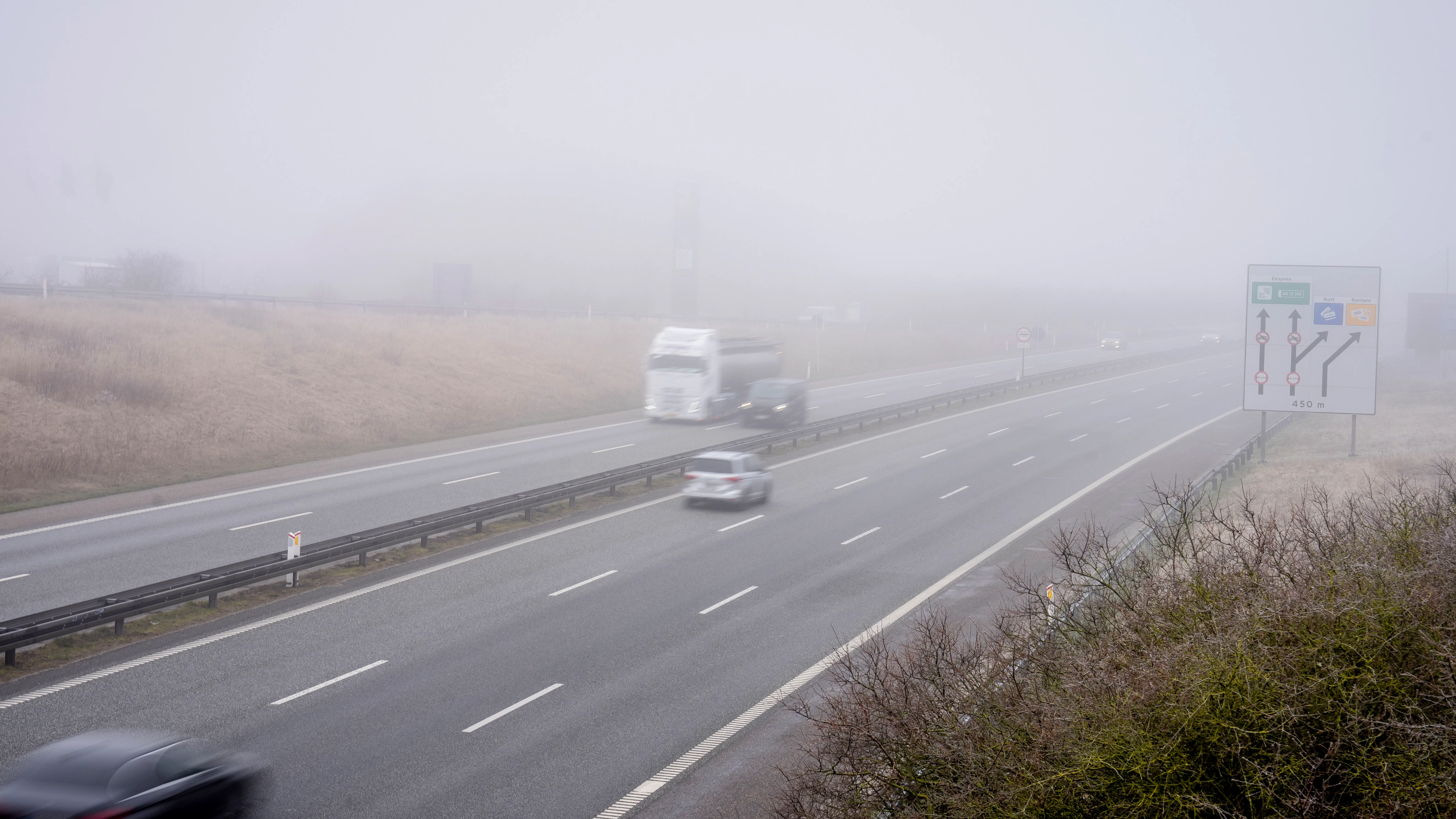 DMI: Pas på i morgen tidlig