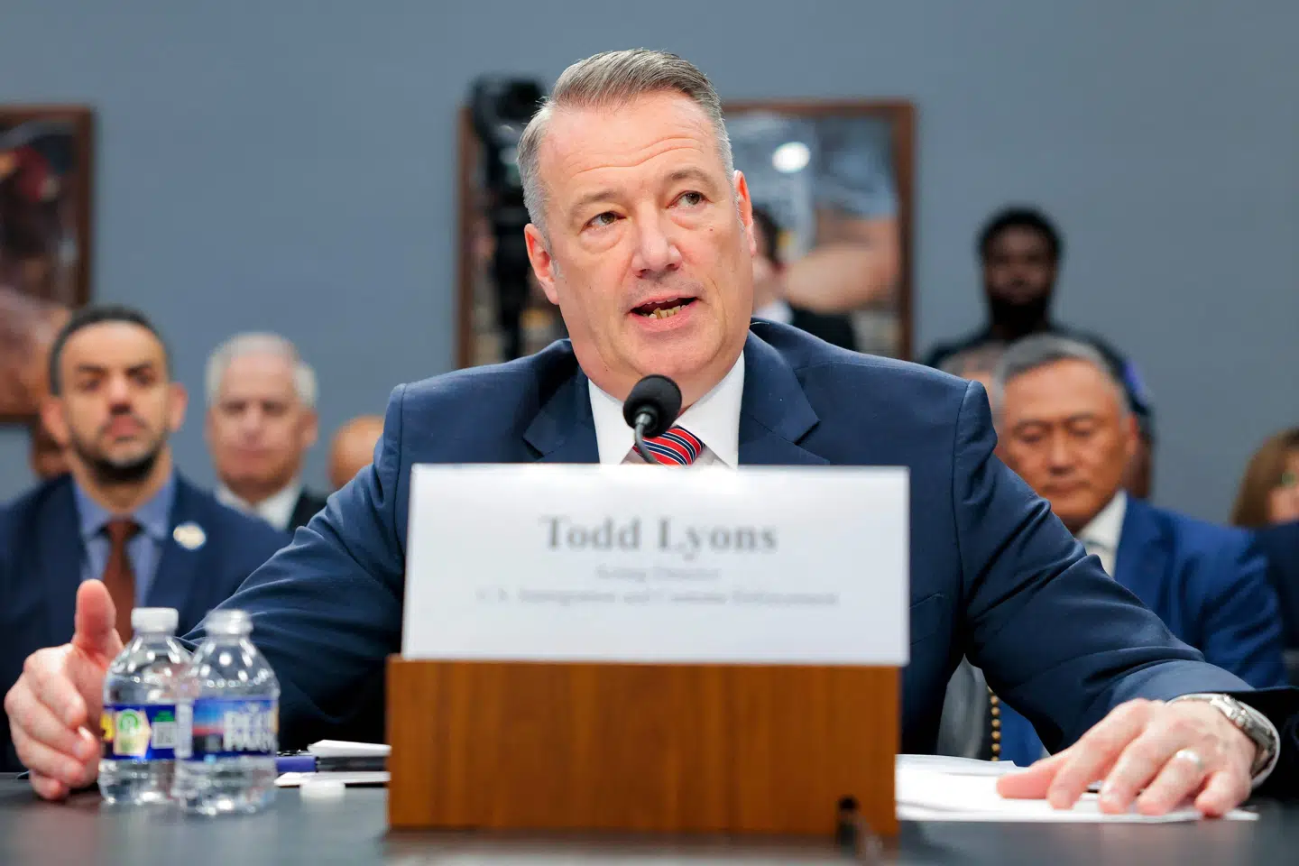 Todd Lyons har været fungerende chef for immigrationsmyndigheden ICE siden marts sidste år. Han skrifter i slutningen af maj stillingen ud med den private sektor. (Arkivfoto).