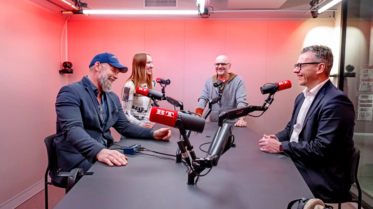 I B.T.s politiske podcast, B.T. Valgkamp, gennemgår B.T.s politiske eksperter, Henrik Qvortrup, Joachim B. Olsen og Emilie Jäger, hver uge de største historier i dansk politik.