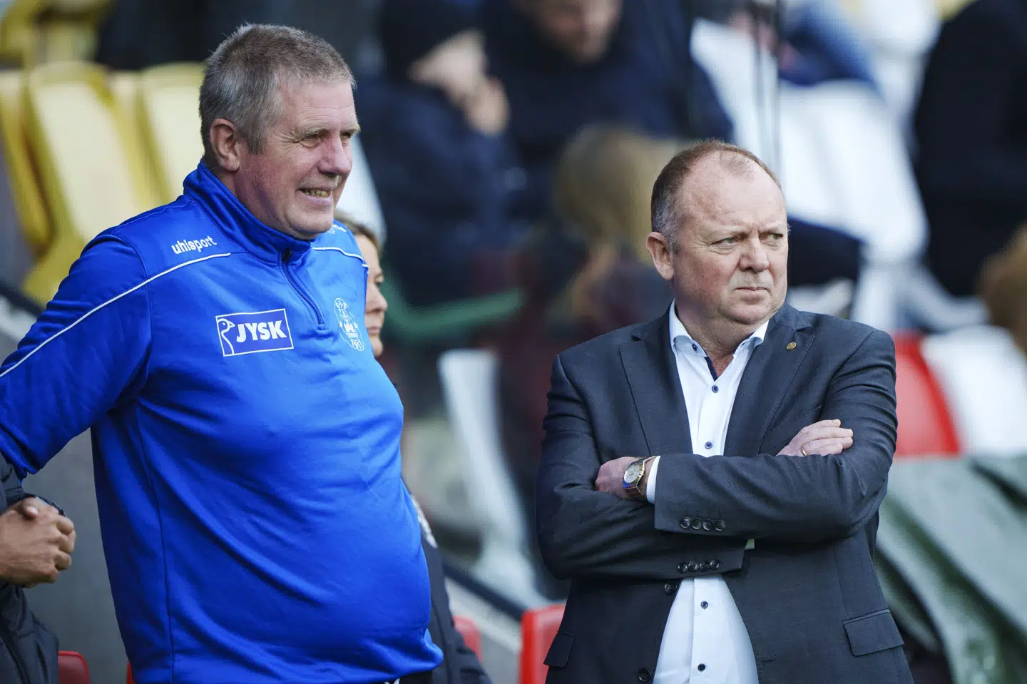 Ifølge Kent Madsen (til højre) har man i Silkeborg "sort bælte" i at være i en situation, hvor der skal spilles om overlevelse i Superligaen. (Arkivfoto).