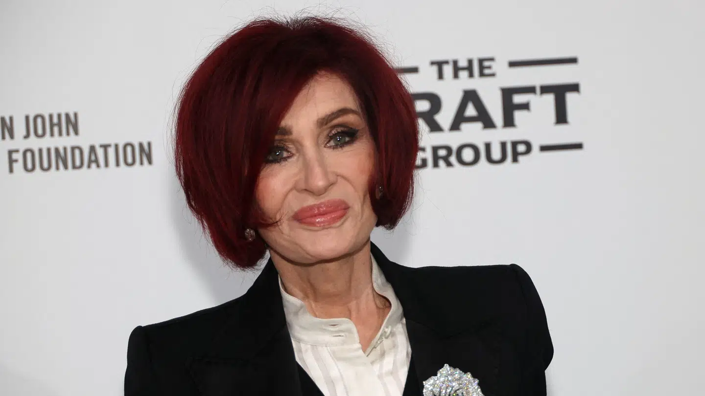 Sharon Osbourne skal ikke længere være ansigt på en organisation, der hjælper hjemløse.