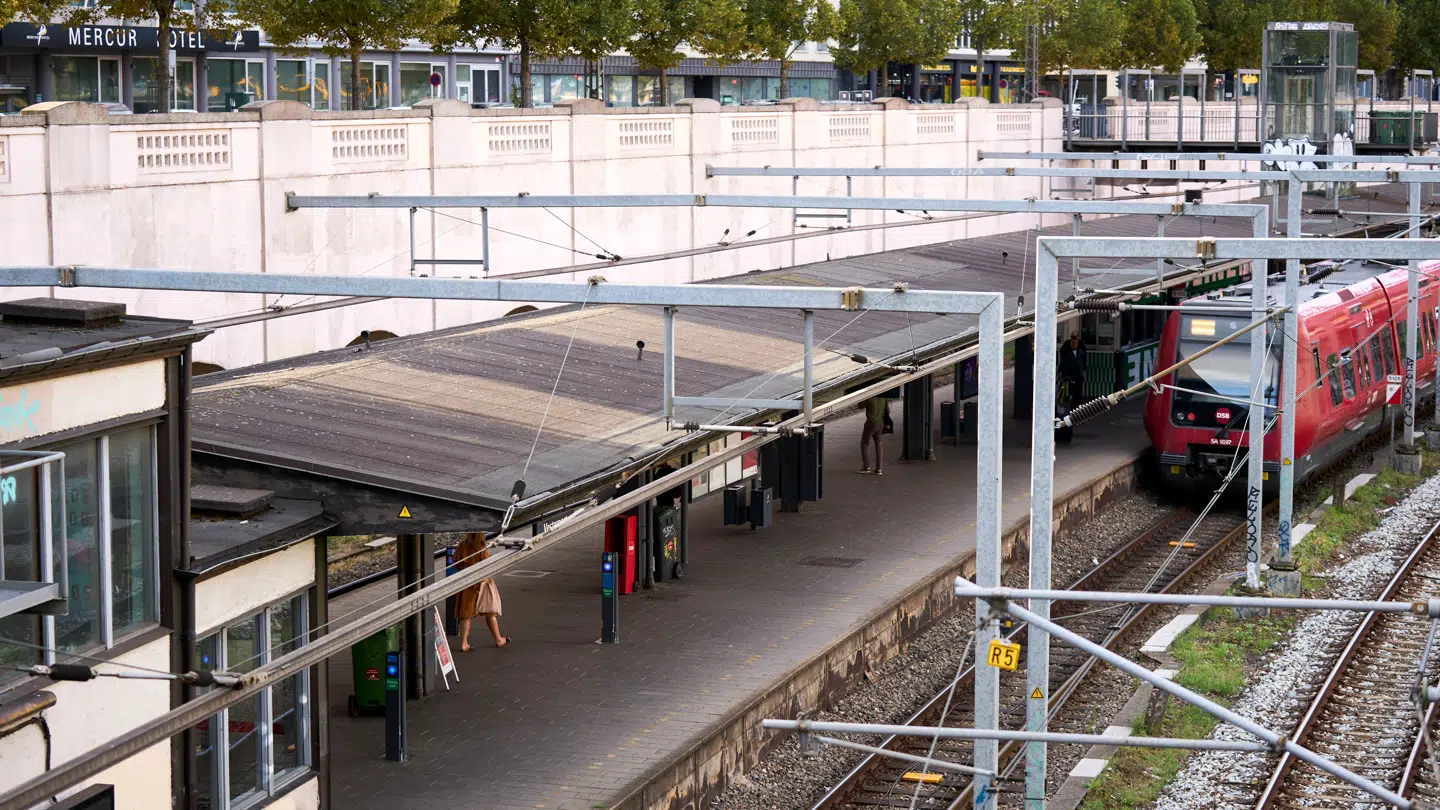 Vesterport Station set fra broen.